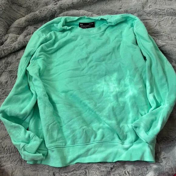 Under armour sweater - Picture 1 of 3